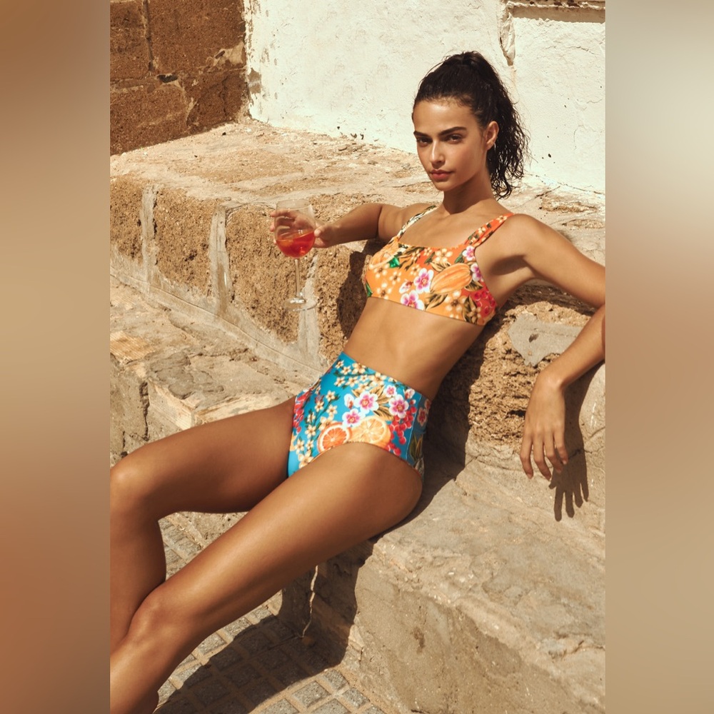 Agua bendita set Verano Road Sele Embellished Printed Bikini Top